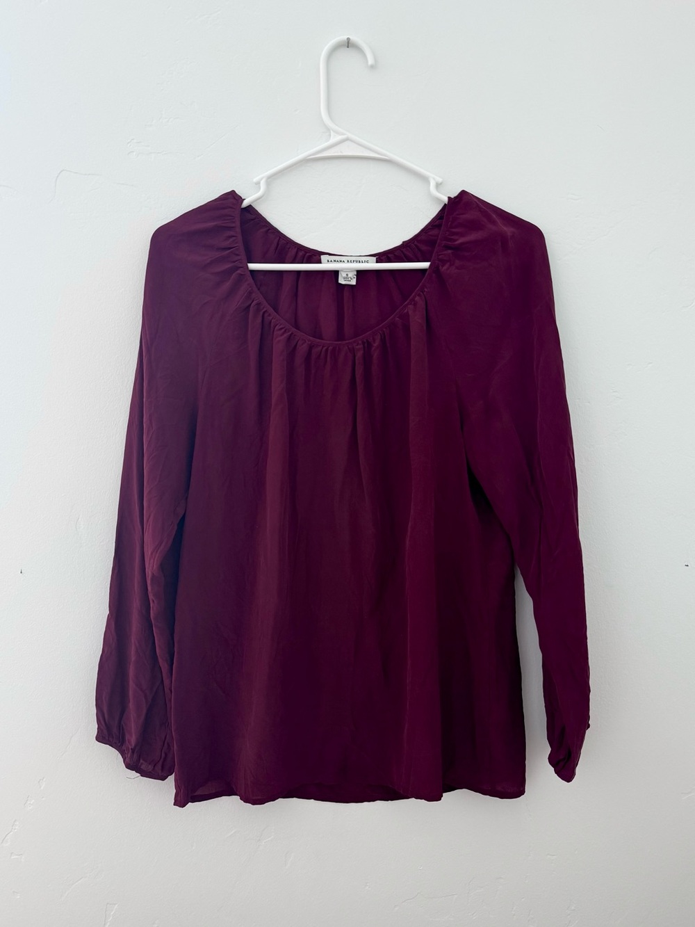 Banana Republic Silk Maroon Scoop-Neck Long-Sleeve Blouse
